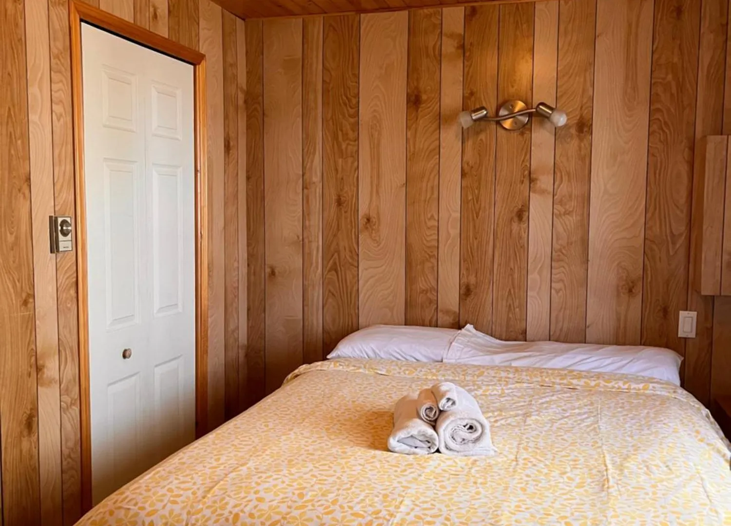 Camping Chalets Lac St-Augustin Quebec City Canada