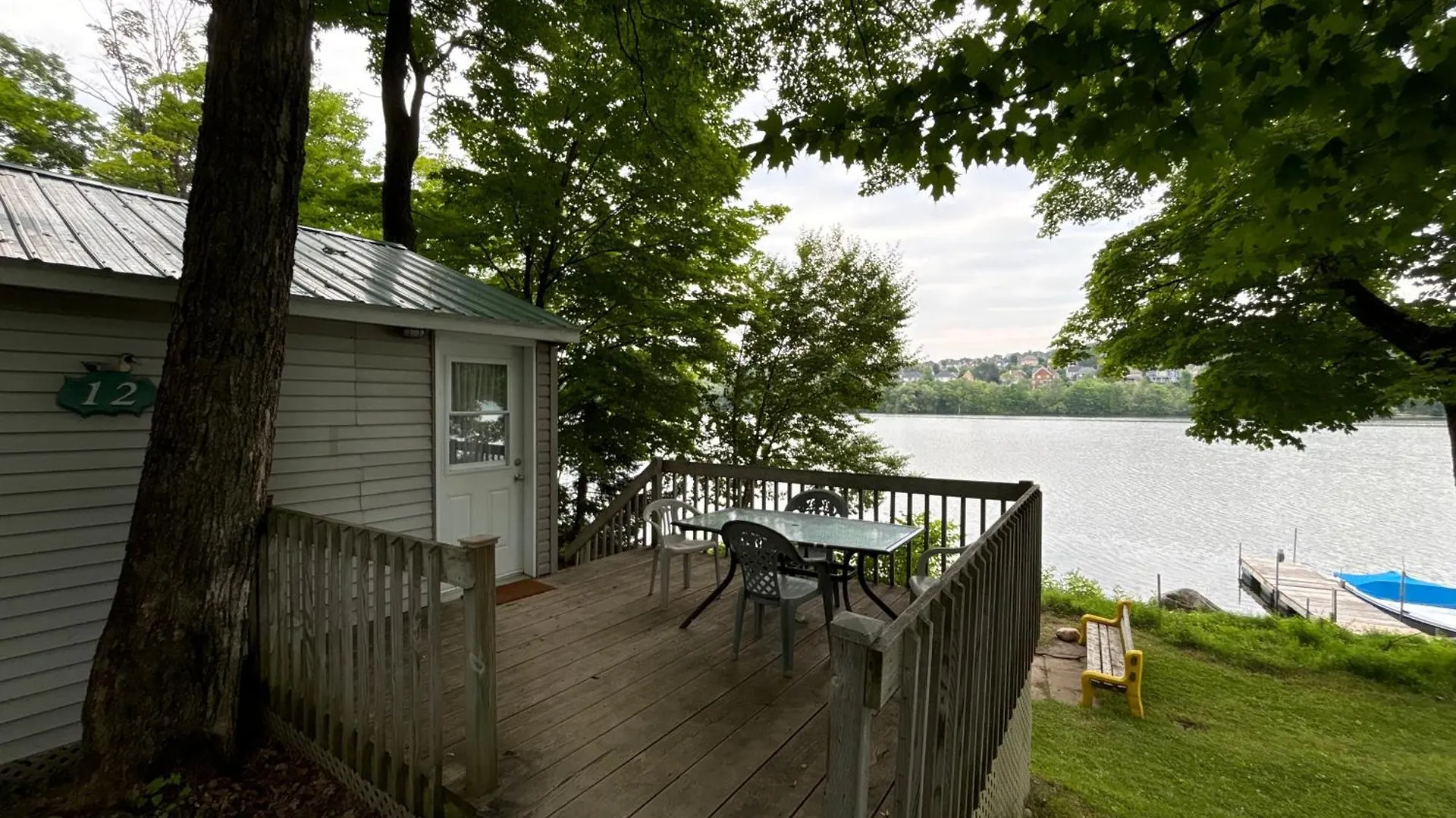 Camping Chalets Lac St-Augustin Quebec City Canada